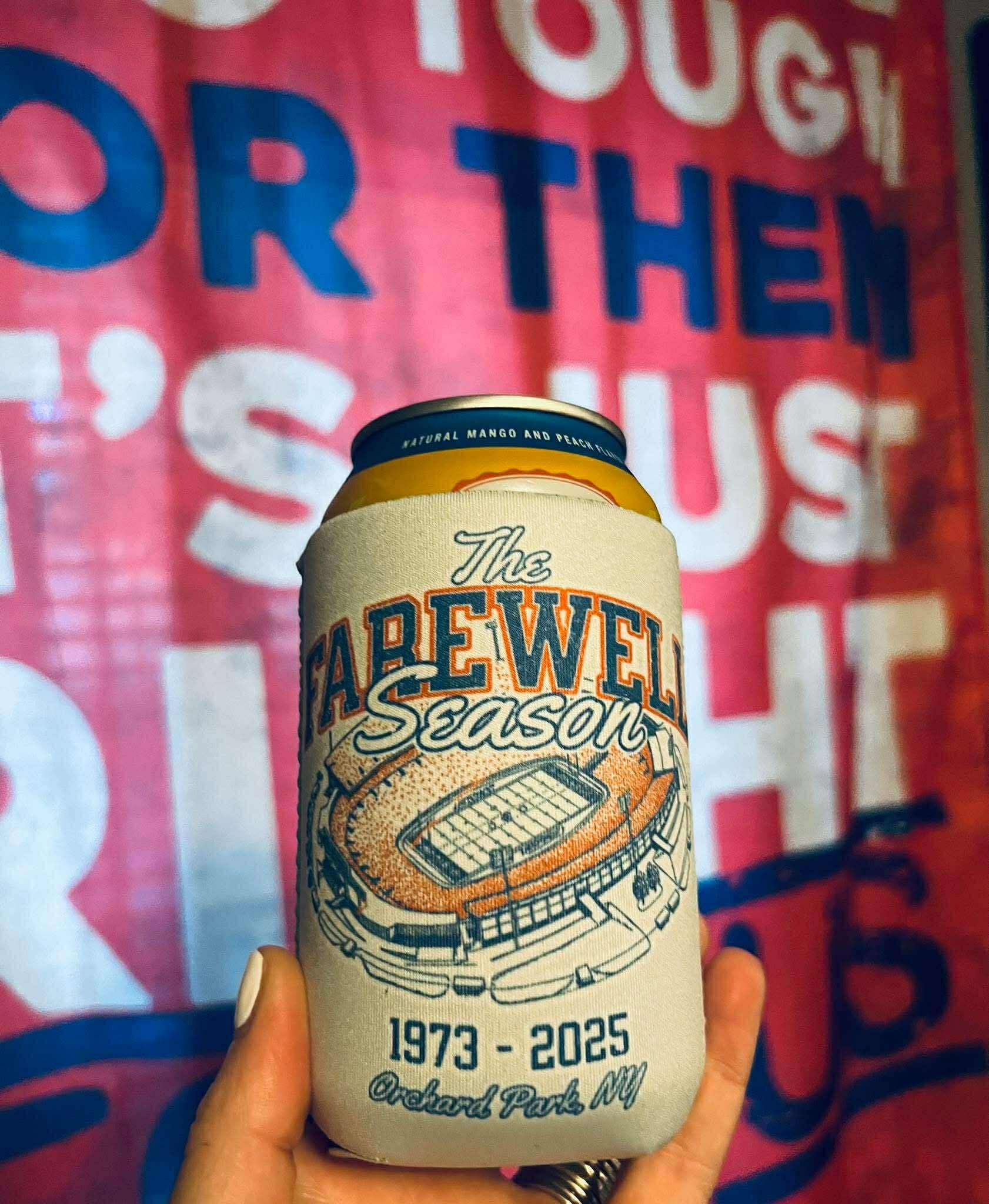 The Farewell Season Standard Can Cooler